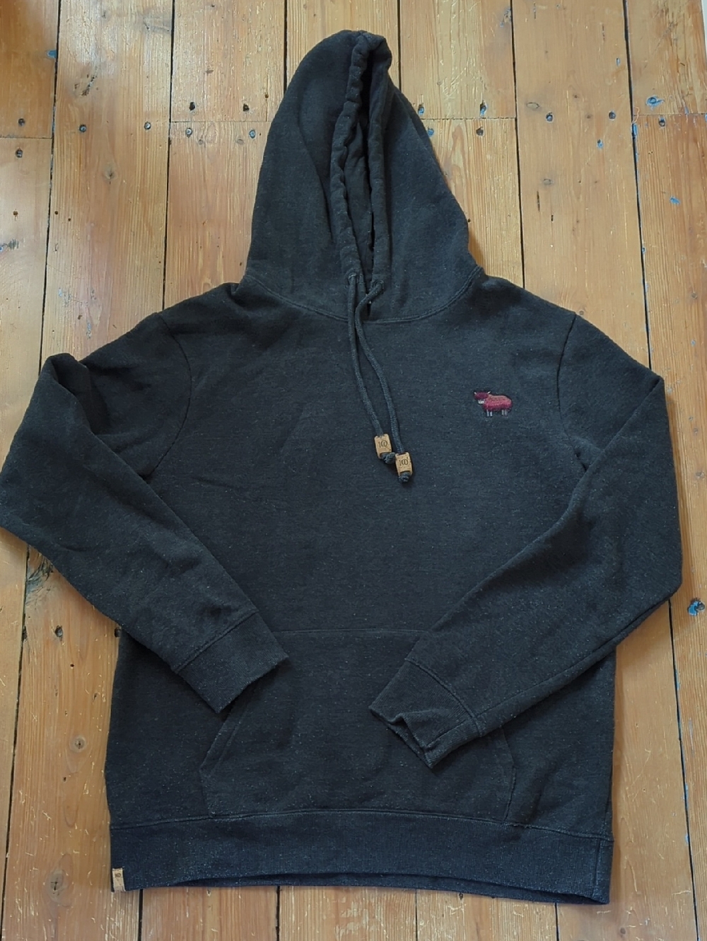 143-Tentree Black Hooded Sweatshirt with Embroided Buffalo